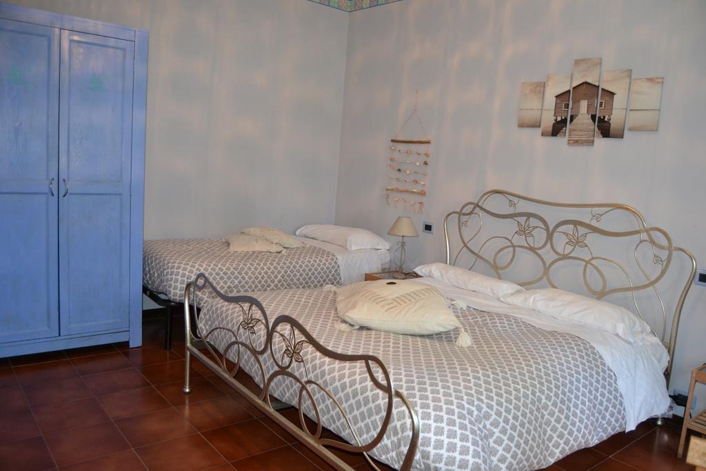 B&B Residenza Marina Marina Di Carrara Exterior photo