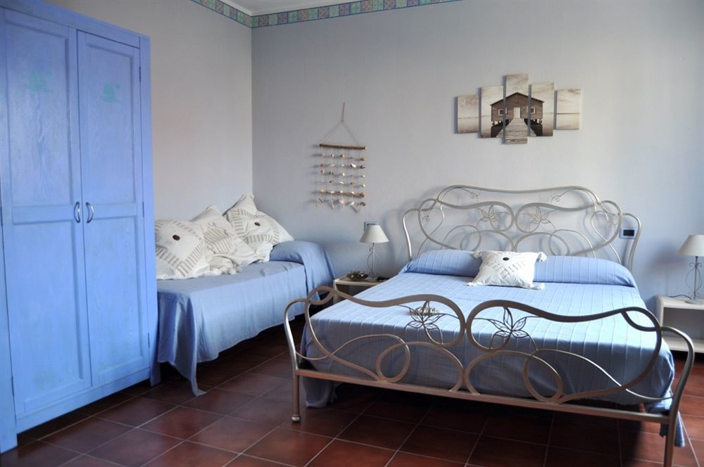 B&B Residenza Marina Marina Di Carrara Exterior photo